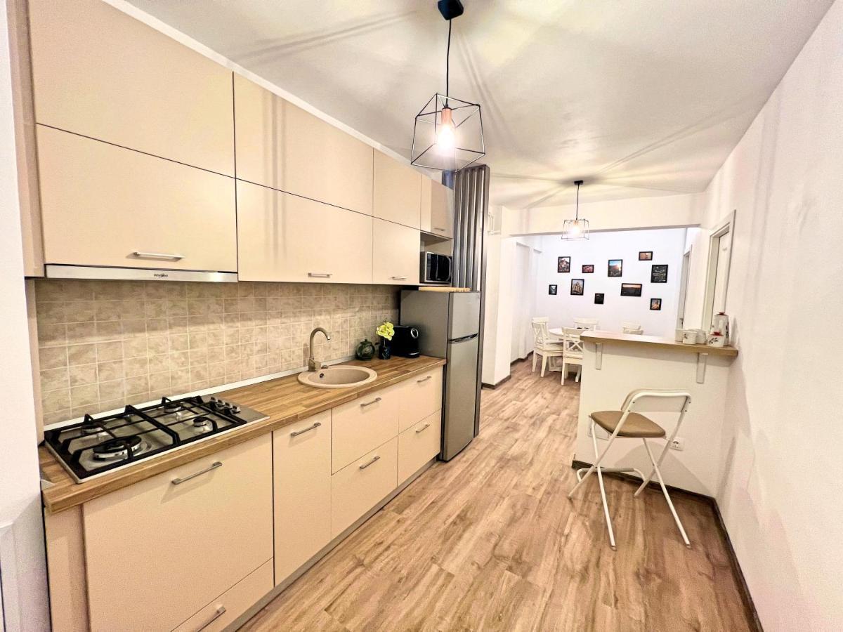 Apartment Peak